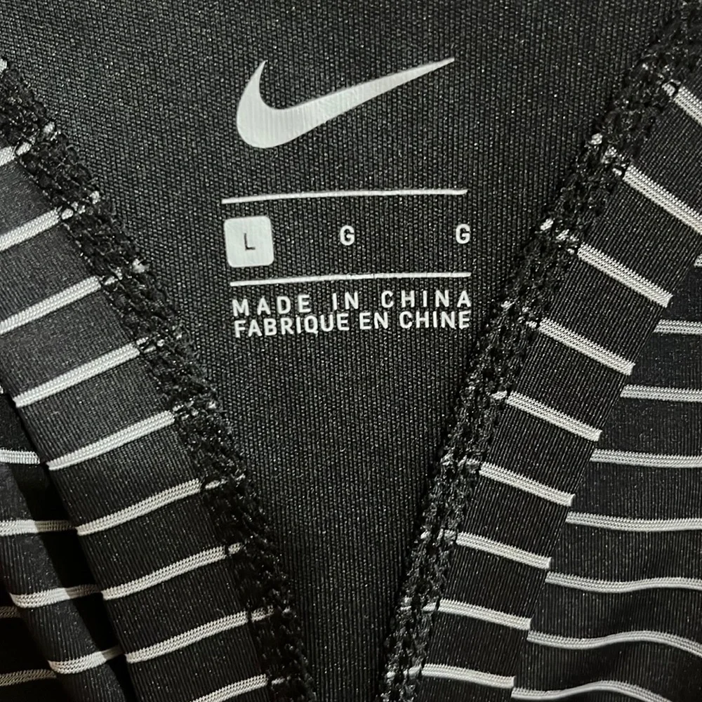 Nike Hooded Dress Cover Up - Picture 7 of 9